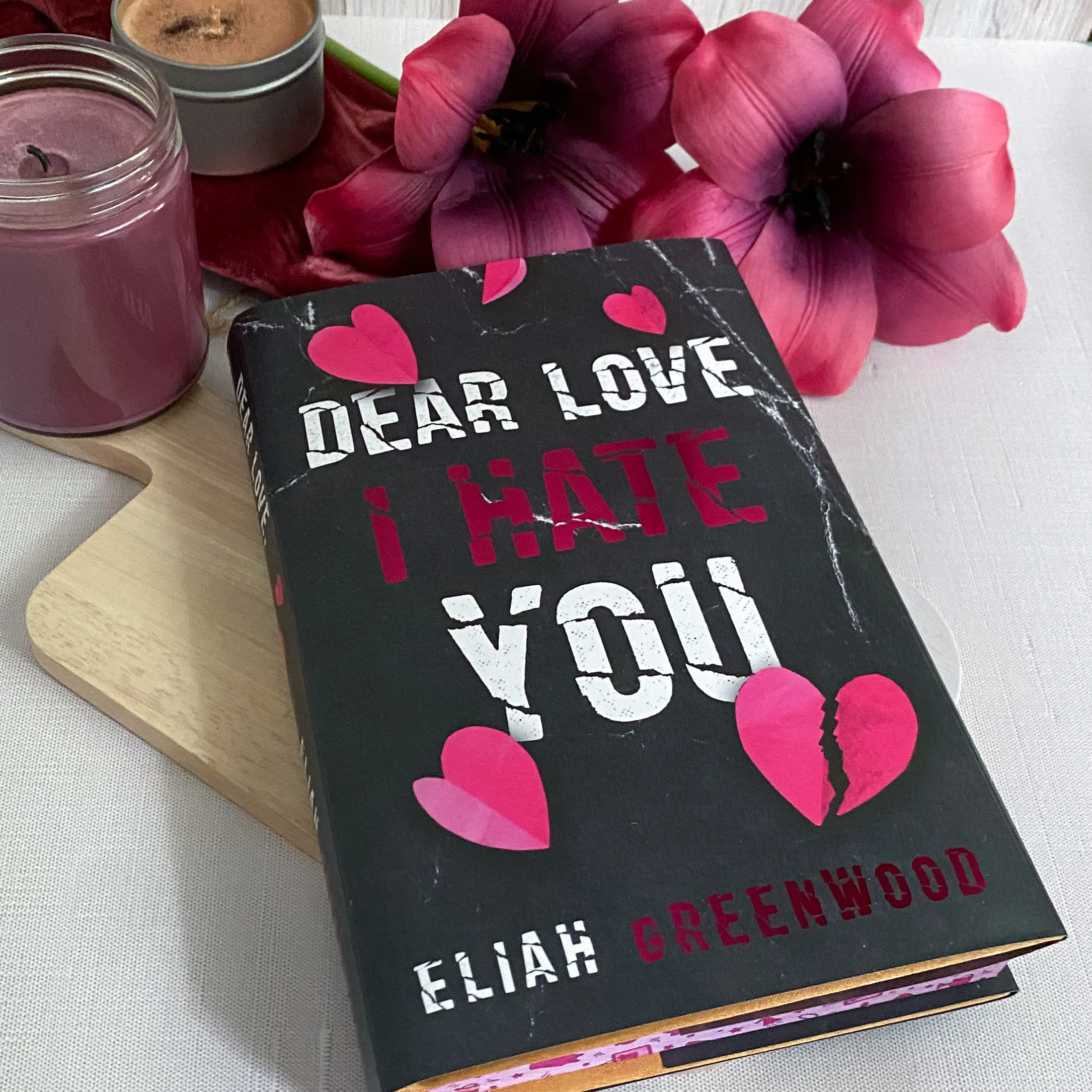 July 2024 Baddies Book Box Overstock - Image 5