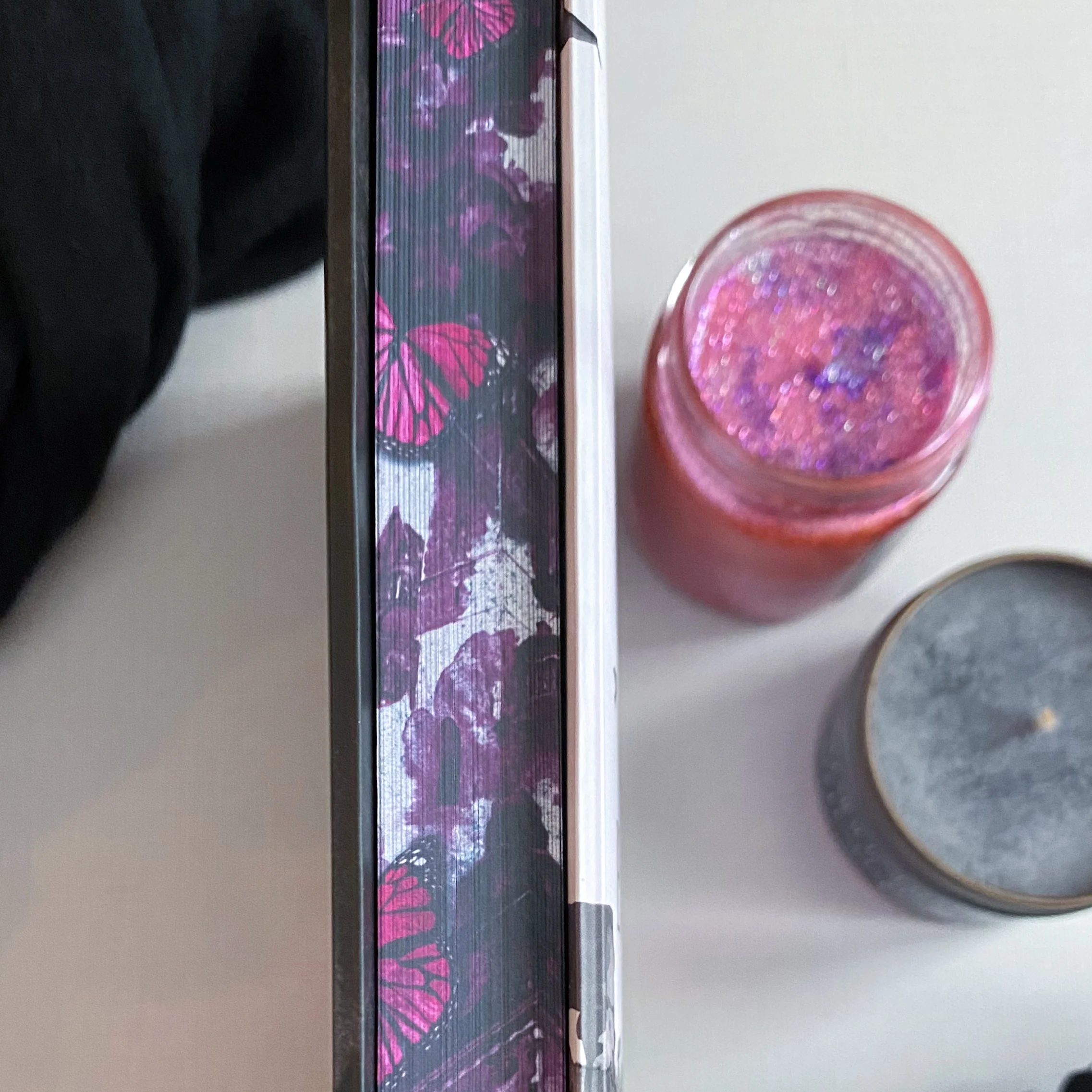 Marry Lies by Amanda Richardson (Baddies Exclusive Edition, Signed) - Image 5